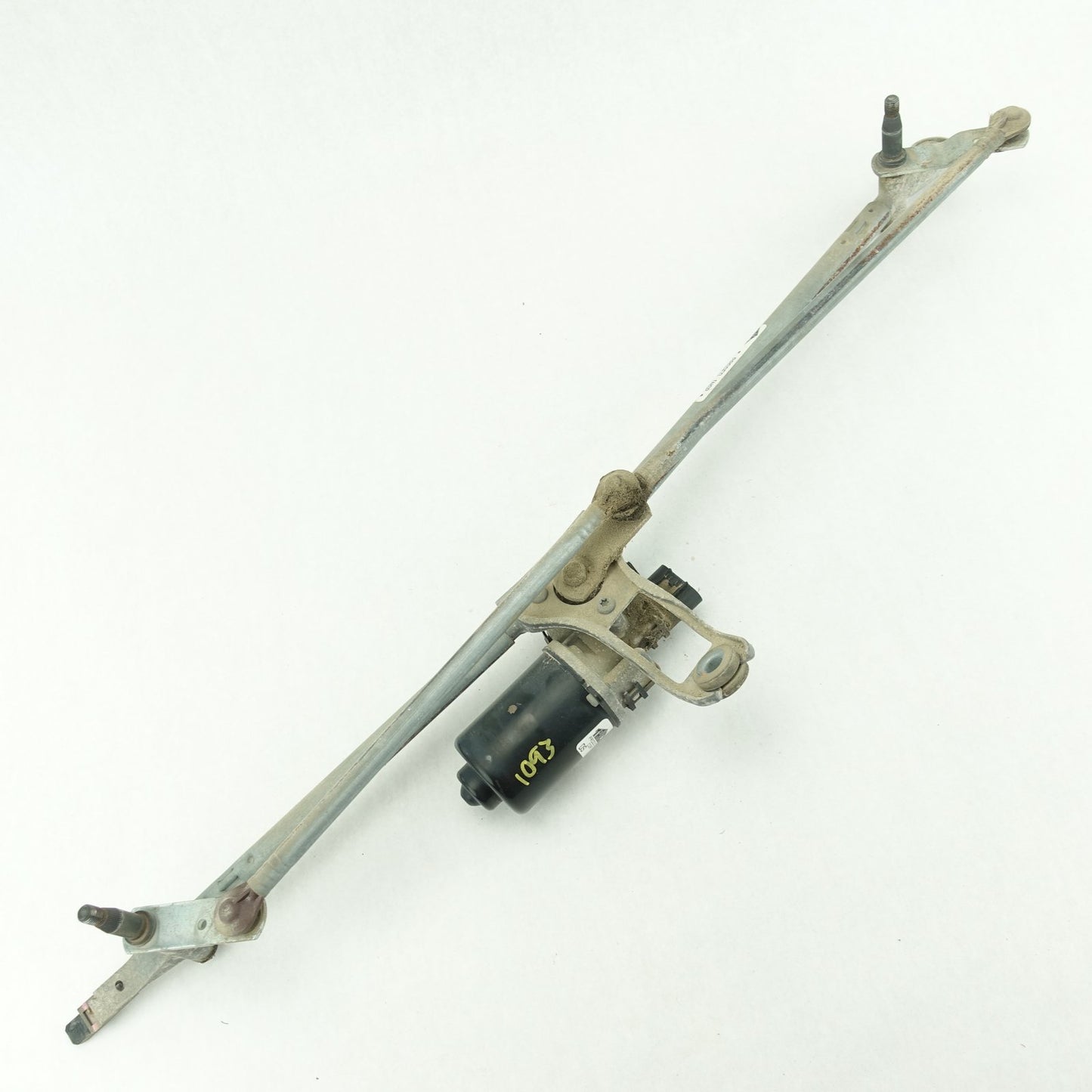2013 2014 2015 2016 Ram 1500 2500 3500 Windshield Wiper Motor Linkage Assembly