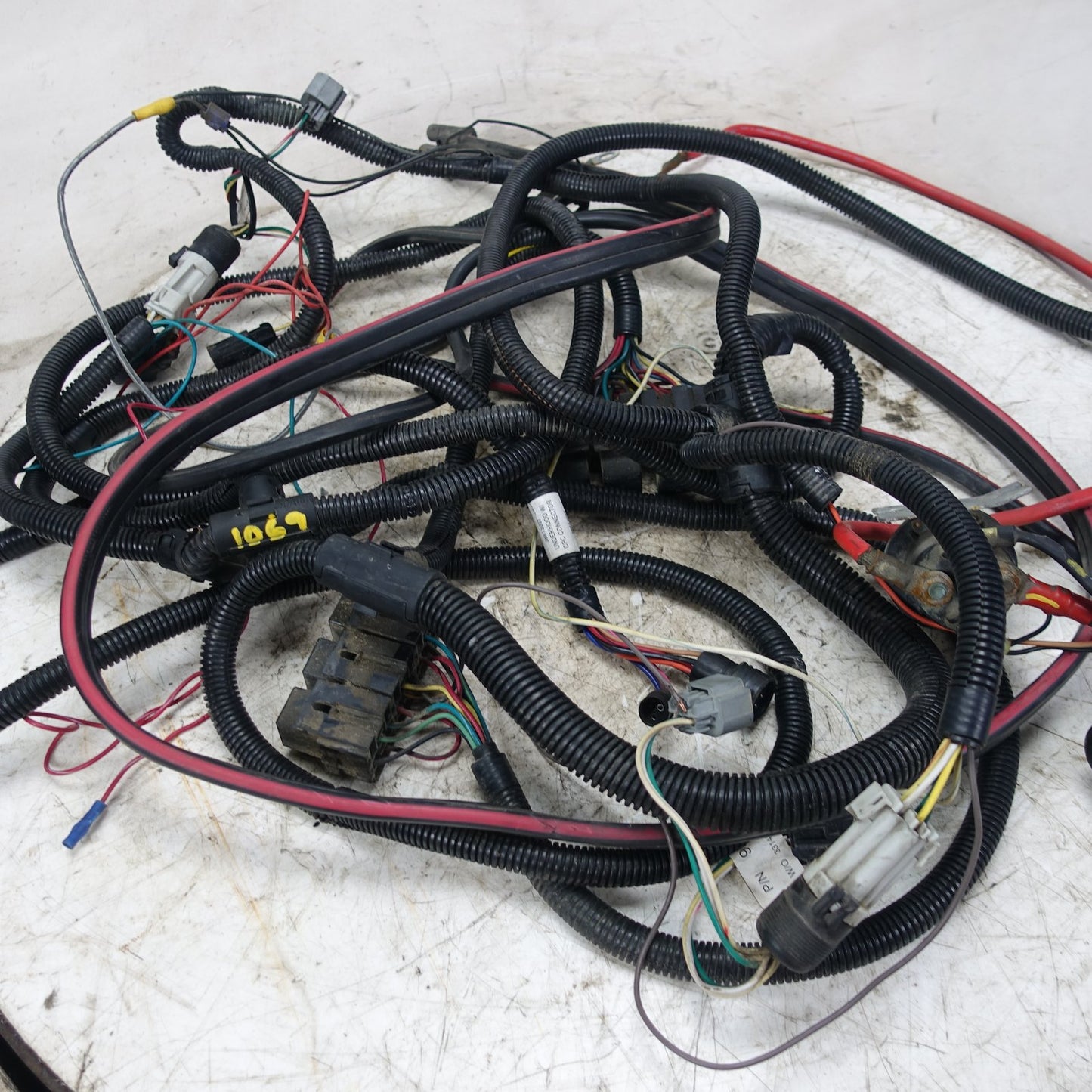 Hiniker Snow Plow Underhood Harness p/n 38813097