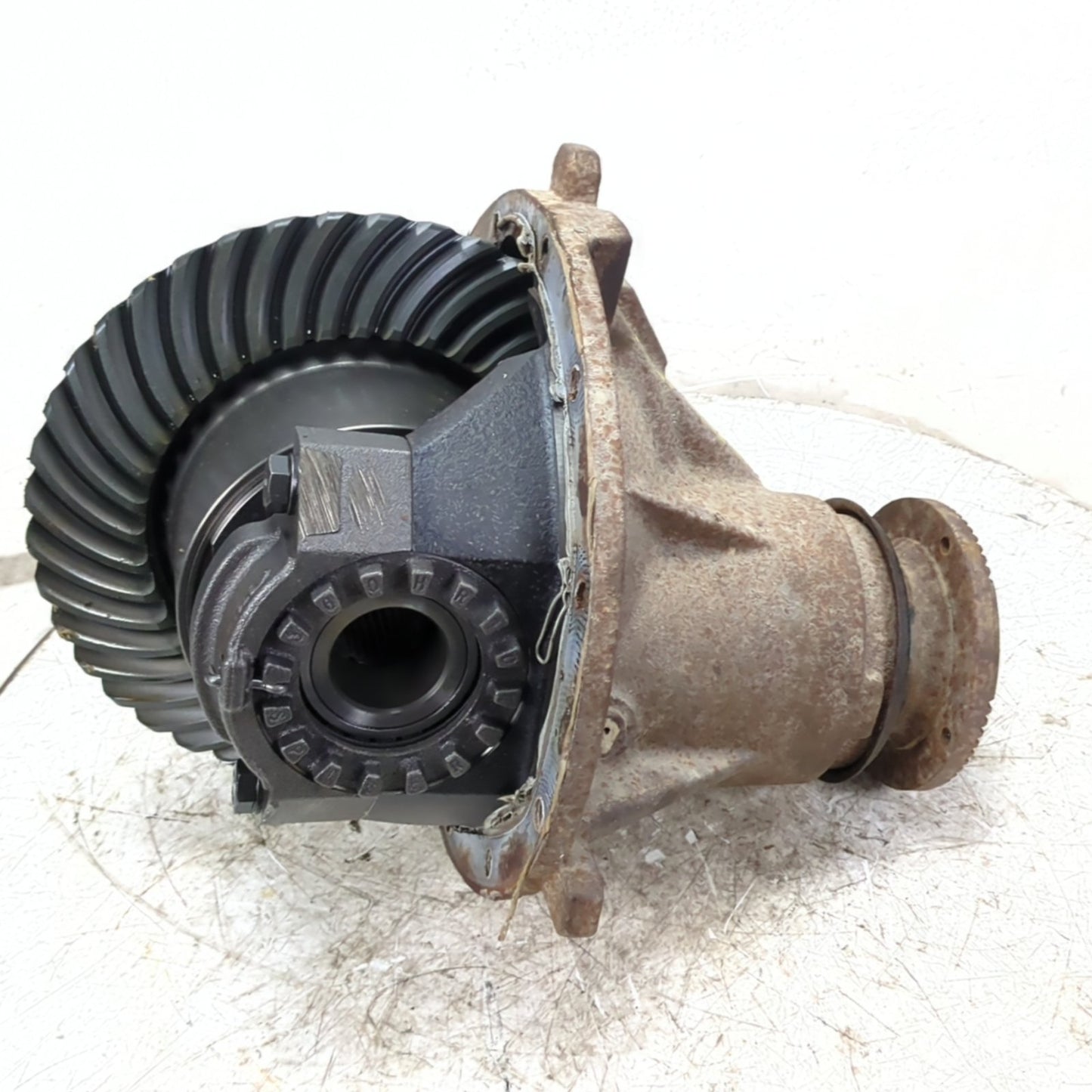 2014 2015 2016 2017 2018 Ram 5500 4500 Differential Carrier Assembly 4.44 Ratio