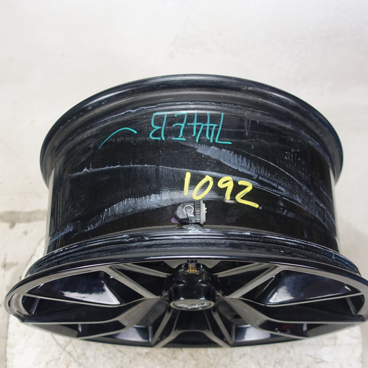 Damage 2017 Ford Mustang 19 inch 5 Spoke Black OEM Wheel Rim Ring