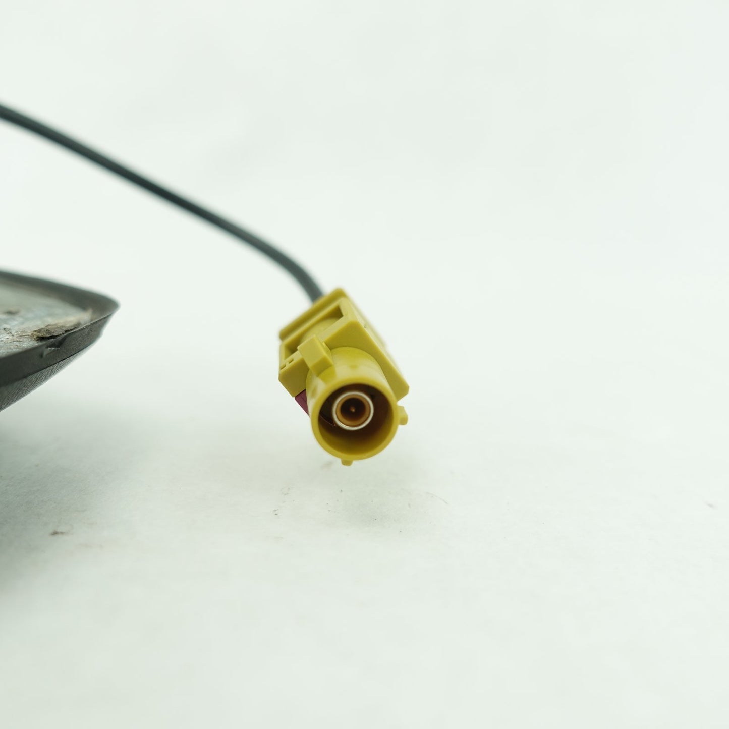 2010 2011 2012 2013 Ford F250 F350 F450 GPS Antenna Roof Mount