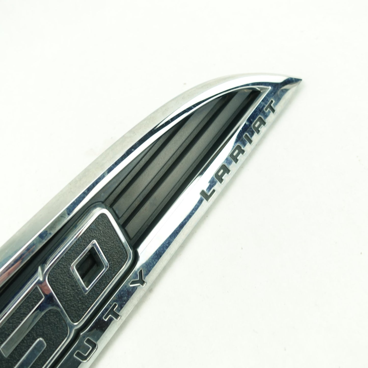 2011 2012 2013 2014 2015 16 Ford F350 Lariat Passenger Fender Vent Emblem Logo