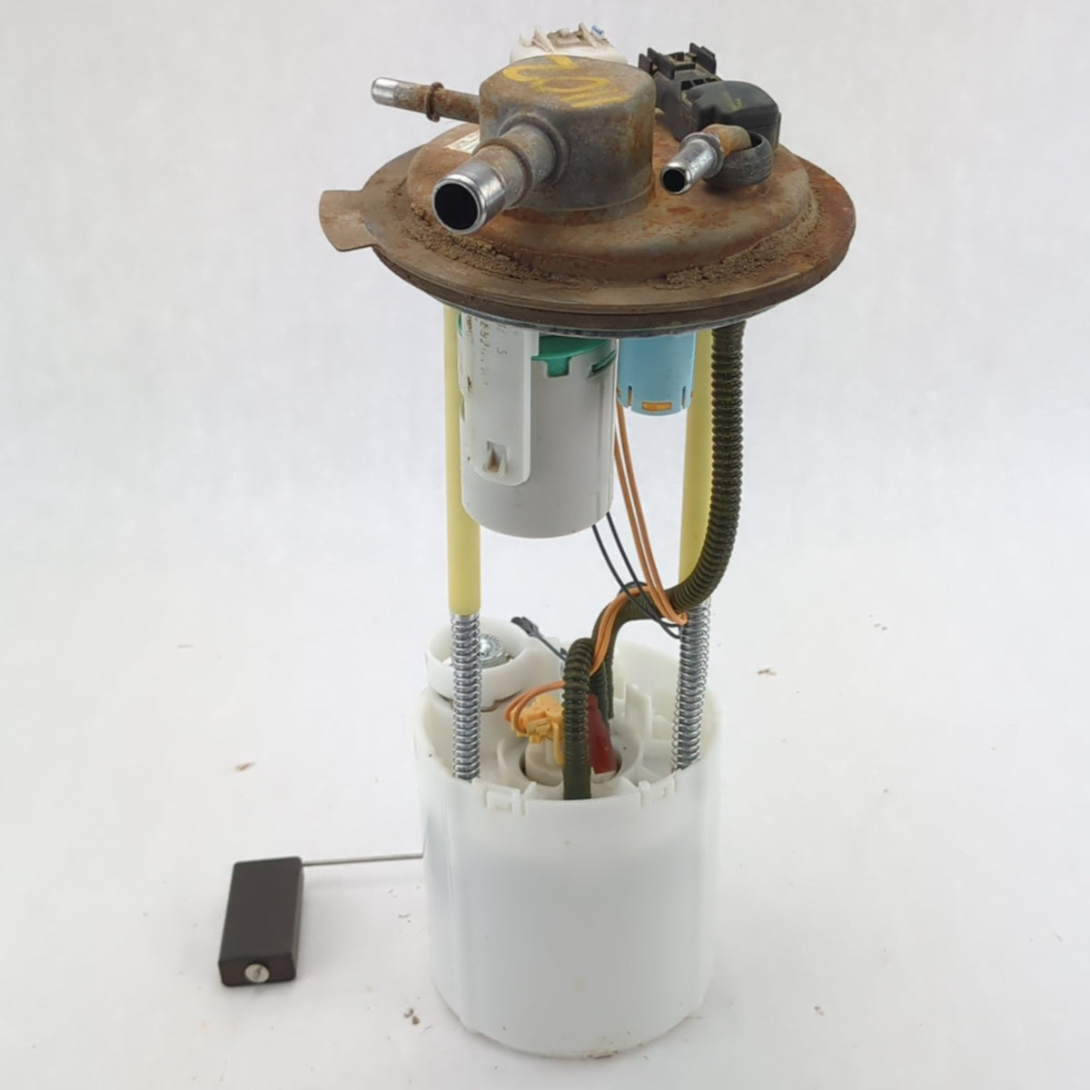 2015 2016 2017 2018  Silverado Sierra 1500 Fuel Pump Assembly Fuel Sending Unit