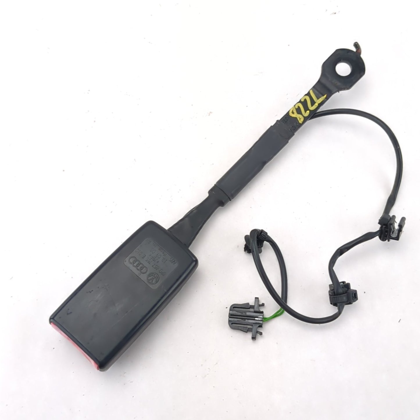 2009 2010 2011 2012 Audi Q5 Seat Belt Buckle Driver Left Front
