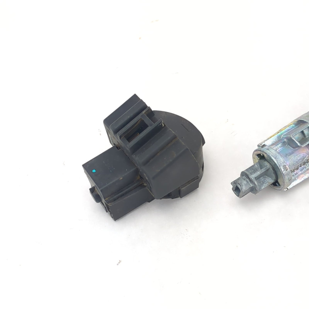 2017 2018 2019 2020 2021 Ford F250 F350 Key Lock Cylinder Anti-Theft Immobilizer