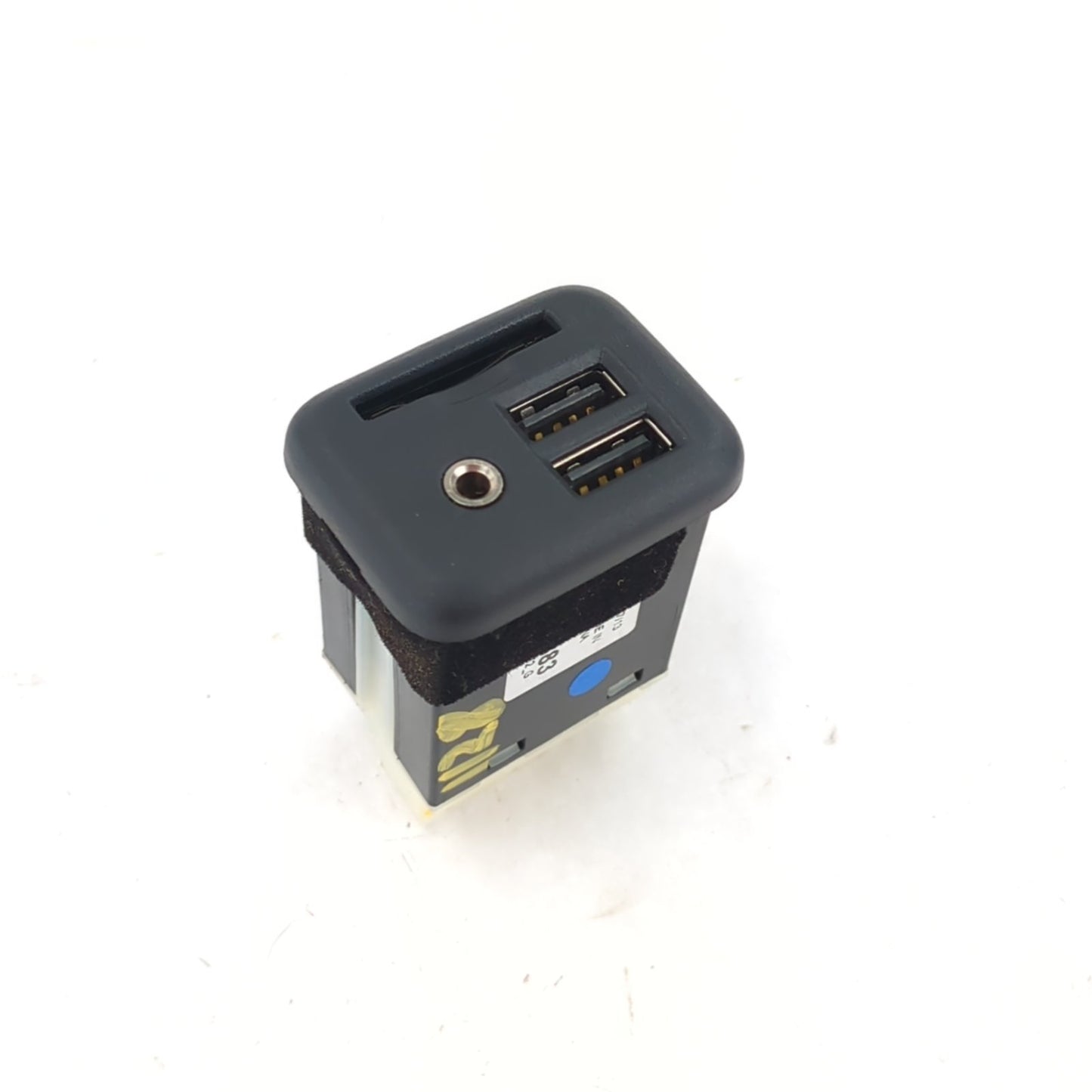2014 2015 2016 2017 Silverado Sierra USB AUX Line In SD Card Module Port