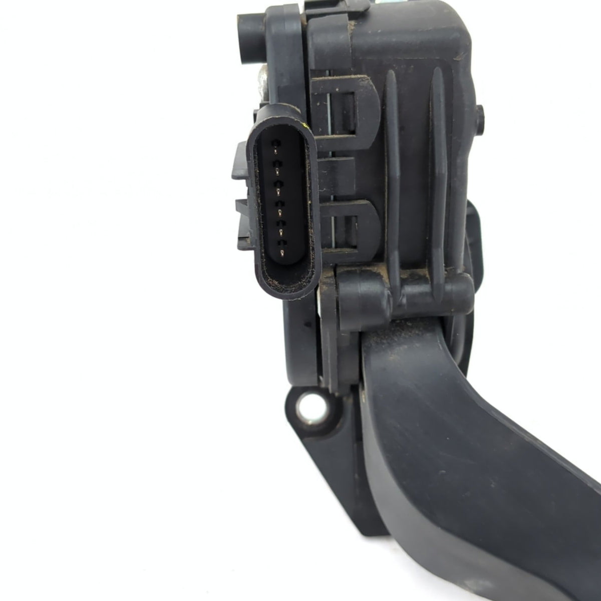 2008 2009 2010 2011 2012 2013 Silverado Sierra Tahoe Yukon Gas Accelerator Pedal