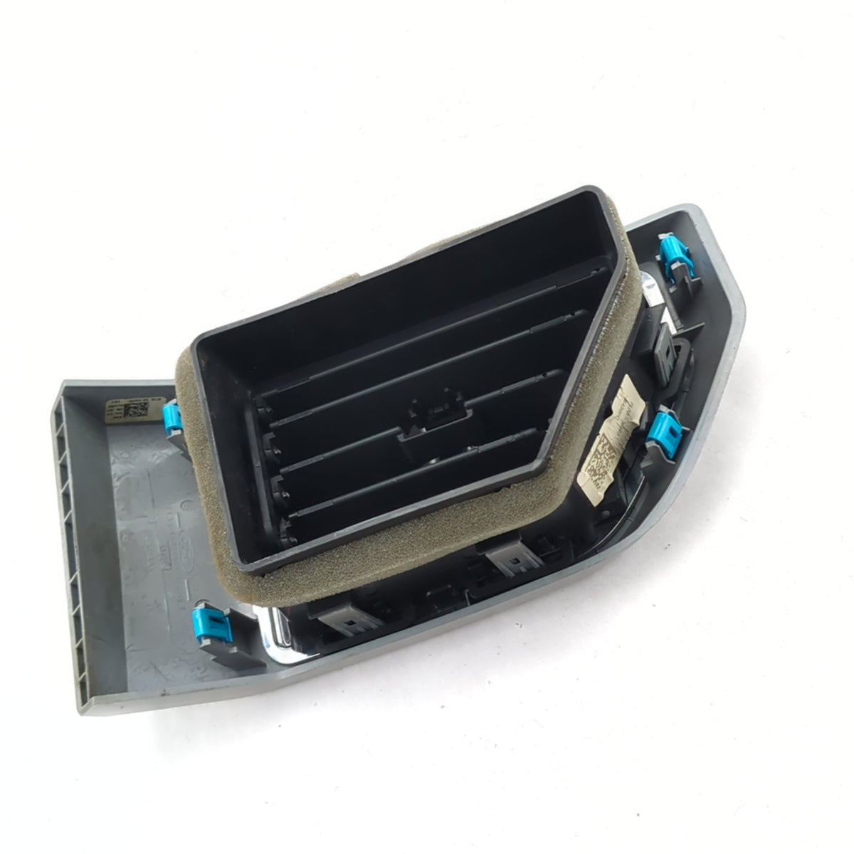 2015 2016 2017 2018 2019 2020 Ford F150 Passenger Right Dash Vent Gray