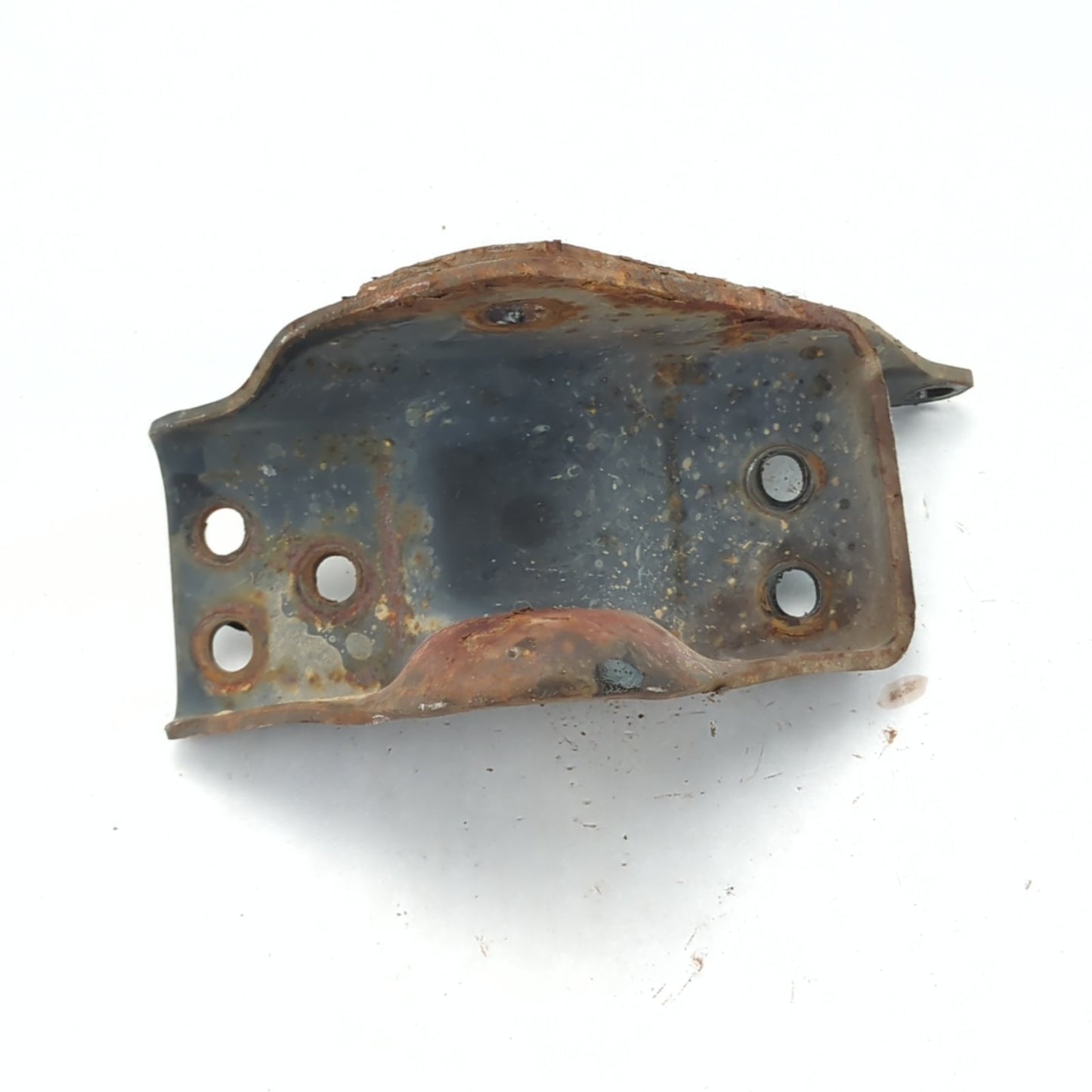 1999 2000 Ford F450 Driver Left Side Leaf Spring Mounting Bracket