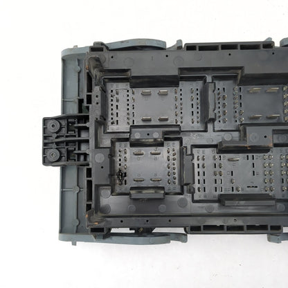 Core 2007 2008 2009 Sierra Silverado Fuse Junction Box Distribution