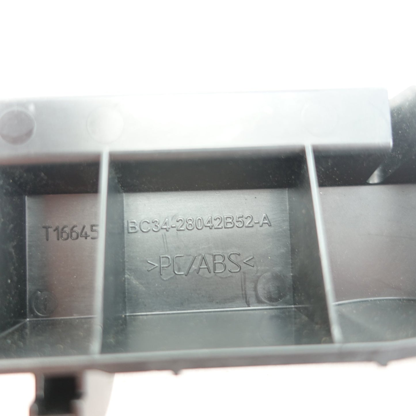 2011 2012 2013 2014 15 Ford F250 F350 Center Console Removable Bin Cubby Holder