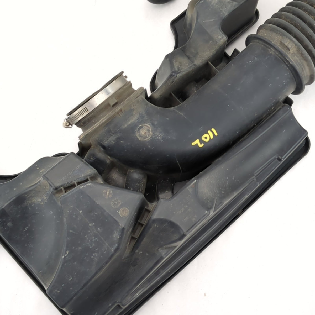 2015 2017 2018 2019 2020 Chevy Silverado Sierra Air Cleaner Box Intake Hose
