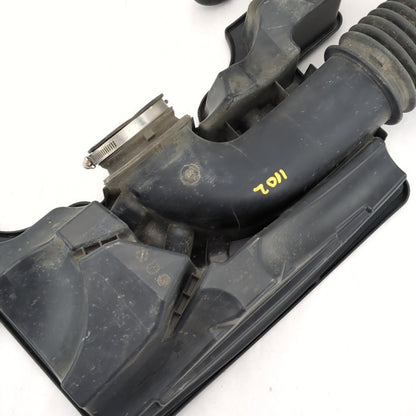 2015 2017 2018 2019 2020 Chevy Silverado Sierra Air Cleaner Box Intake Hose