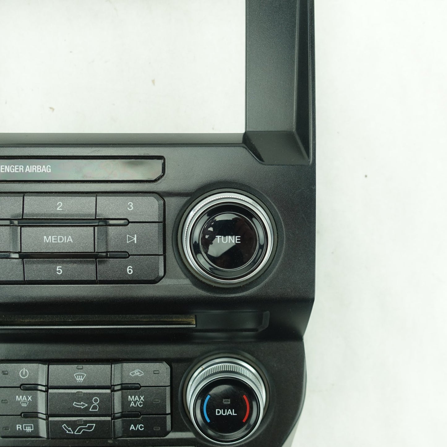 2015 Ford F150 Radio Stereo Head Climate Heat Ac Control Panel