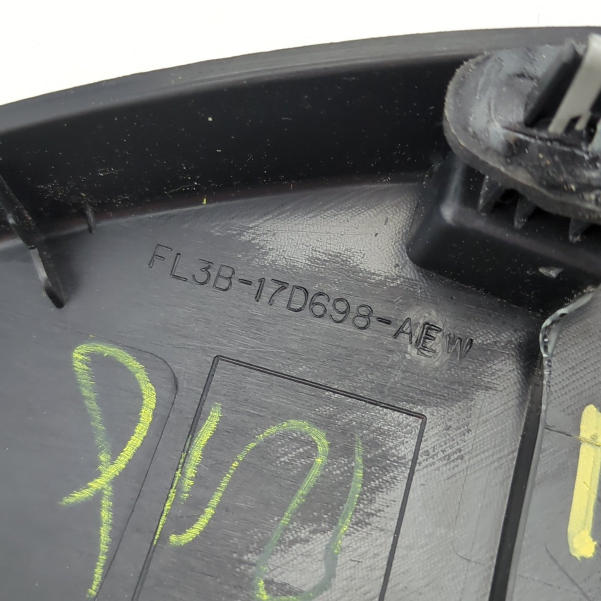 2017 2018 2019 2020 Ford F150 F250 Interior Door Mirror Bolt Cover Passenger