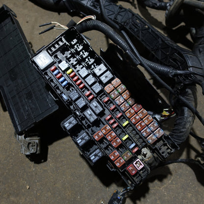 2013 2014 Ford F250 F350 6.7L Engine Fuse Box Bay Wire Harness Loom