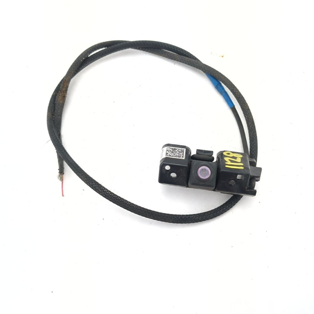 Damage 2014 2015 Chevrolet Silverado Sierra Rear View Backup Tailgate Camera