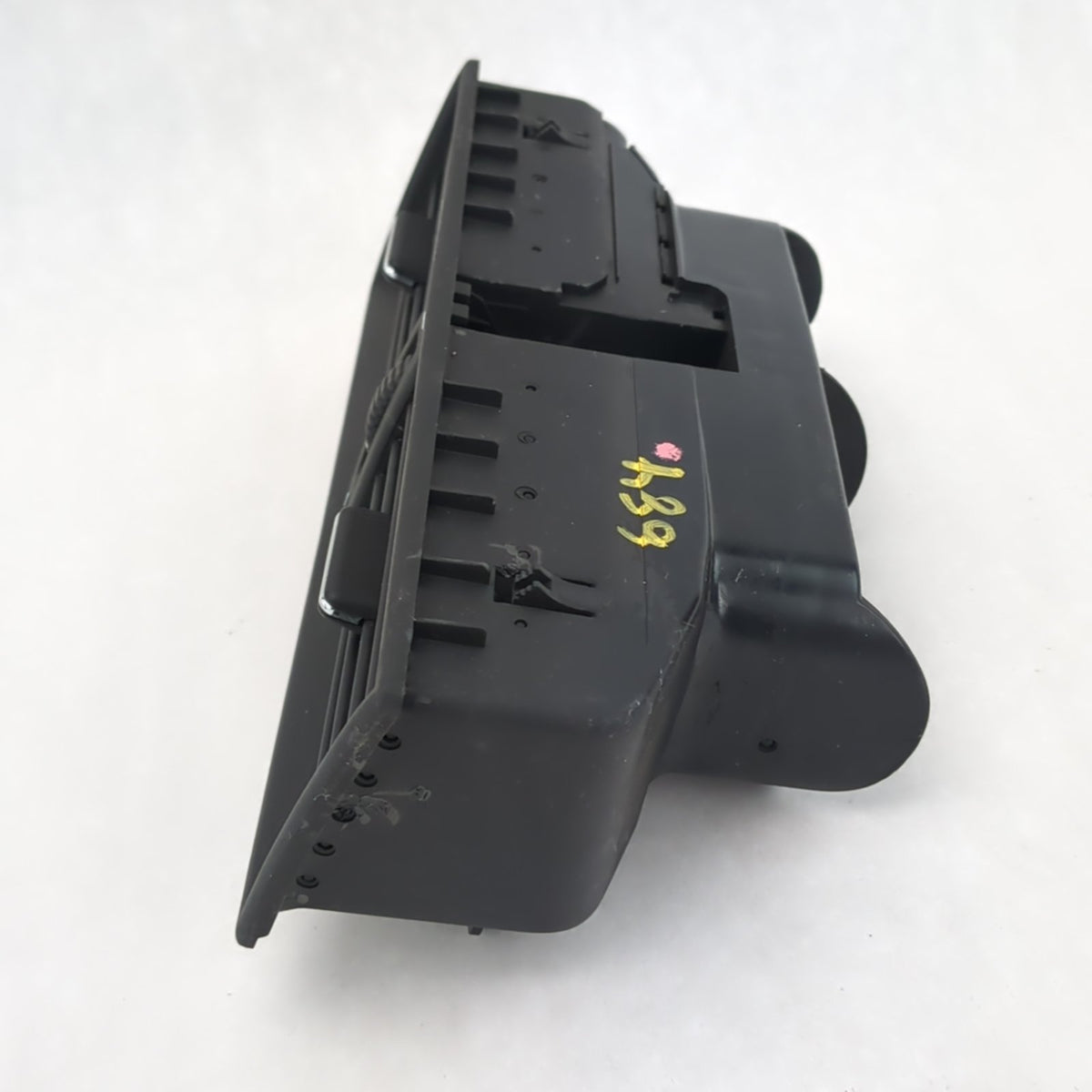 1998 1999 2000 Mercedes-Benz C230 C280 Center Dash Air Vent HVAC Outlet