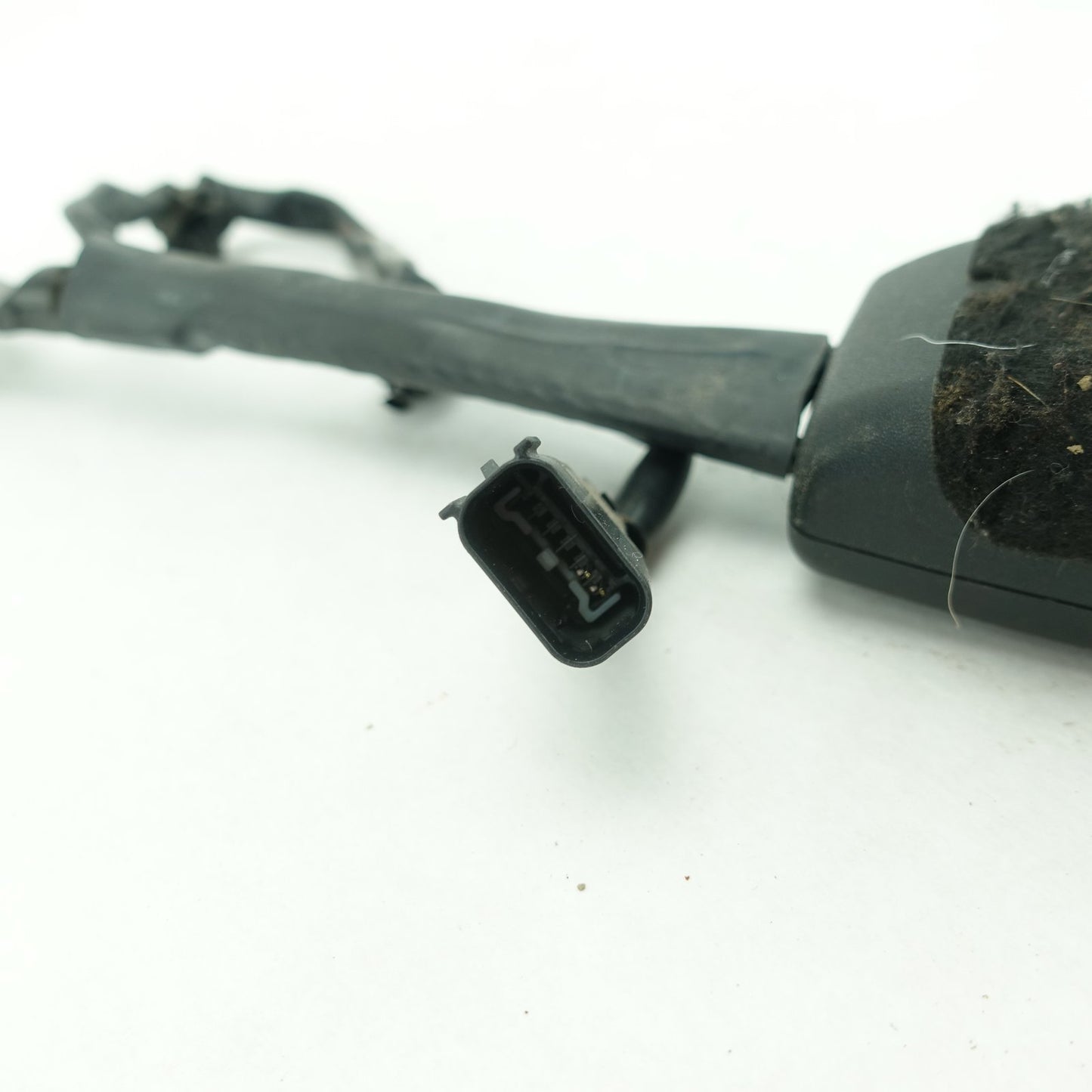 2017 2018 2019 2020 2021 2022 Ford F250 F350 Passenger Front Seat Belt Buckle