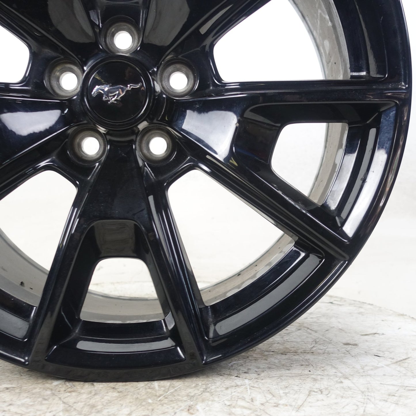 Damage 2017 Ford Mustang 19 inch 5 Spoke Black OEM Wheel Rim Ring