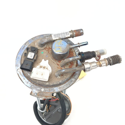 2007 2008 Sierra Silverado 3500 Cab and Chassis Fuel Gas Pump Main Tank