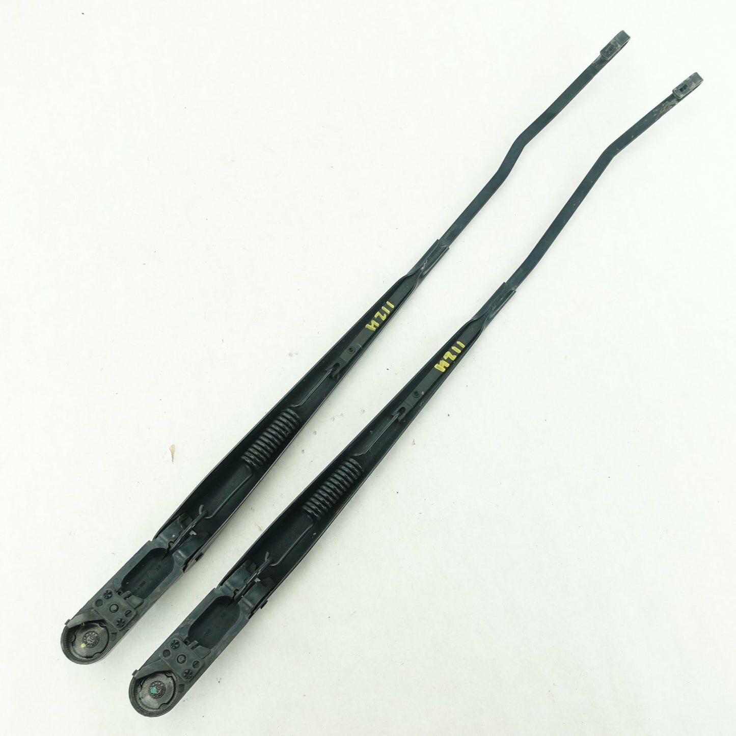 2011 2012 2013 2014 2015 Ford F250 F350 Windshield Wiper Arm Arms Left Right Set