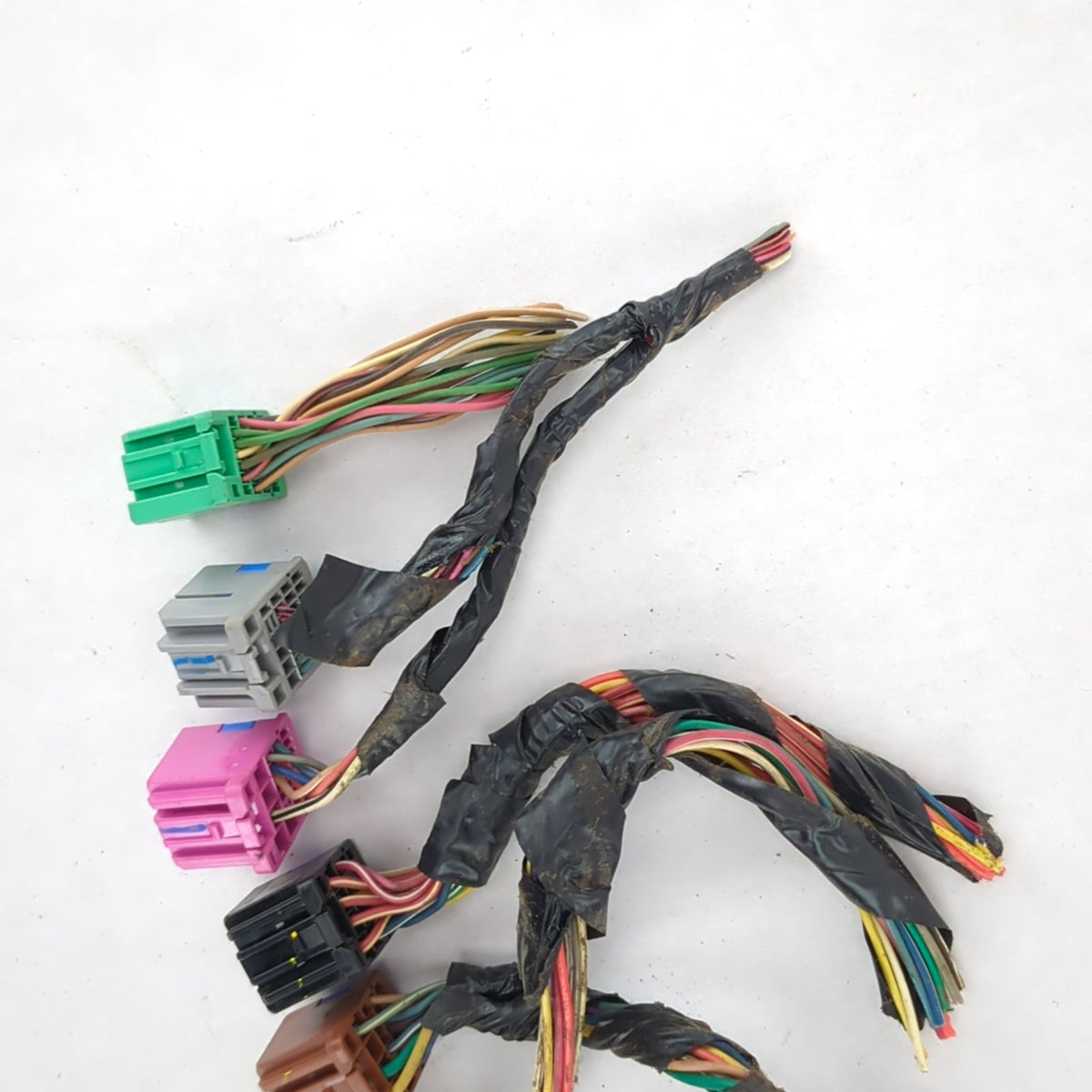 2007 2008 2009 2010 Sierra Silverado Body Control Module BCM Pigtail Wire Plug