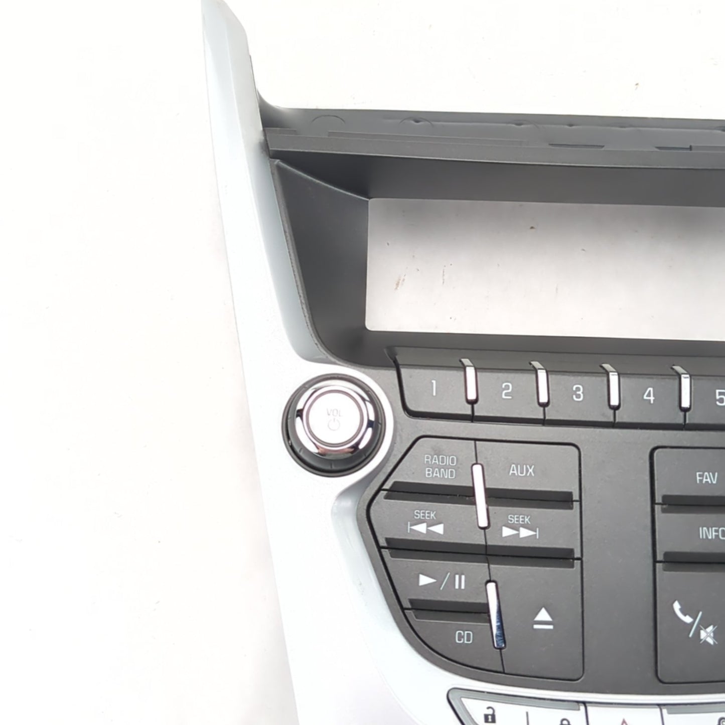 2010 2011 Chevrolet Equinox Radio Climate Control Panel Center Console HVAC