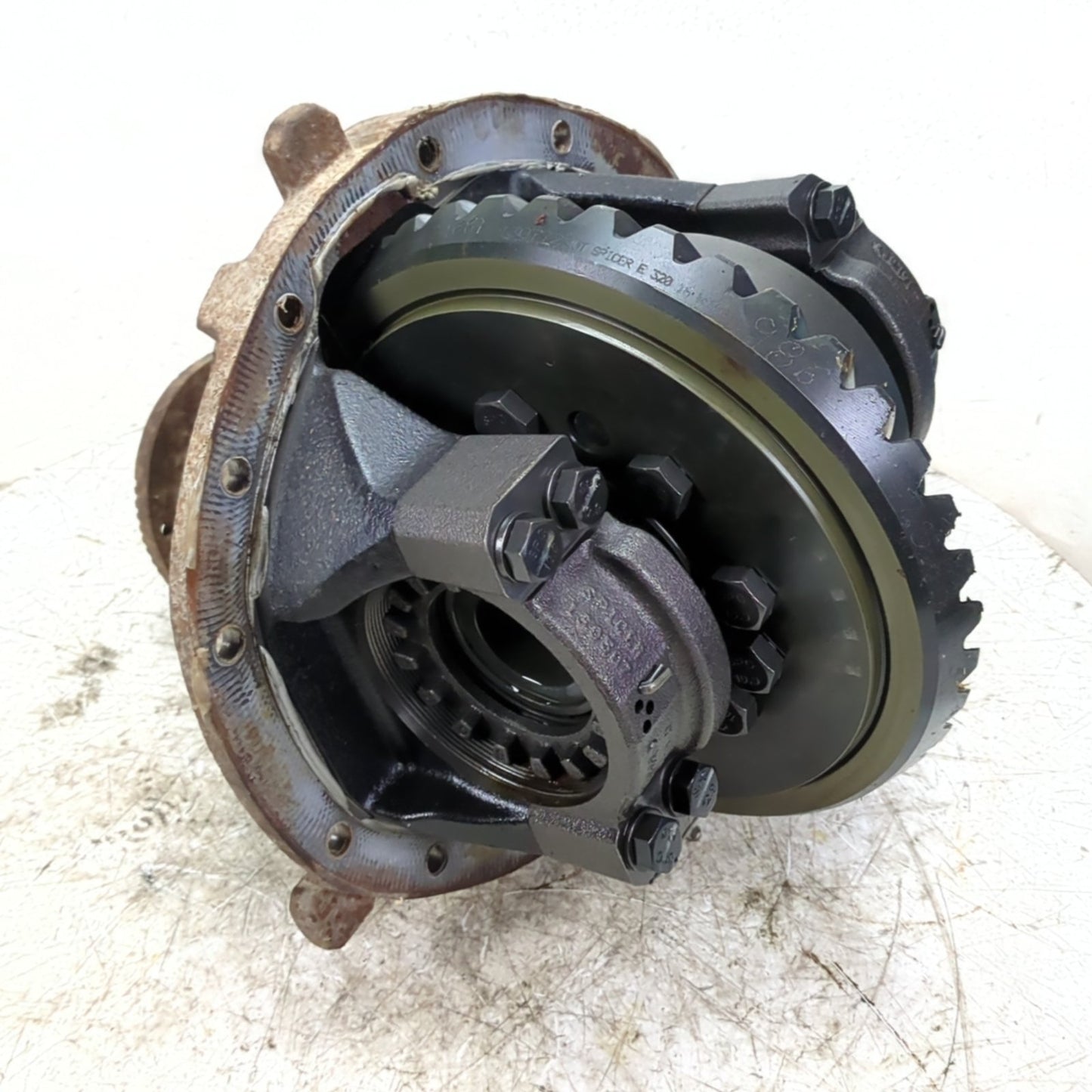 2014 2015 2016 2017 2018 Ram 5500 4500 Differential Carrier Assembly 4.44 Ratio