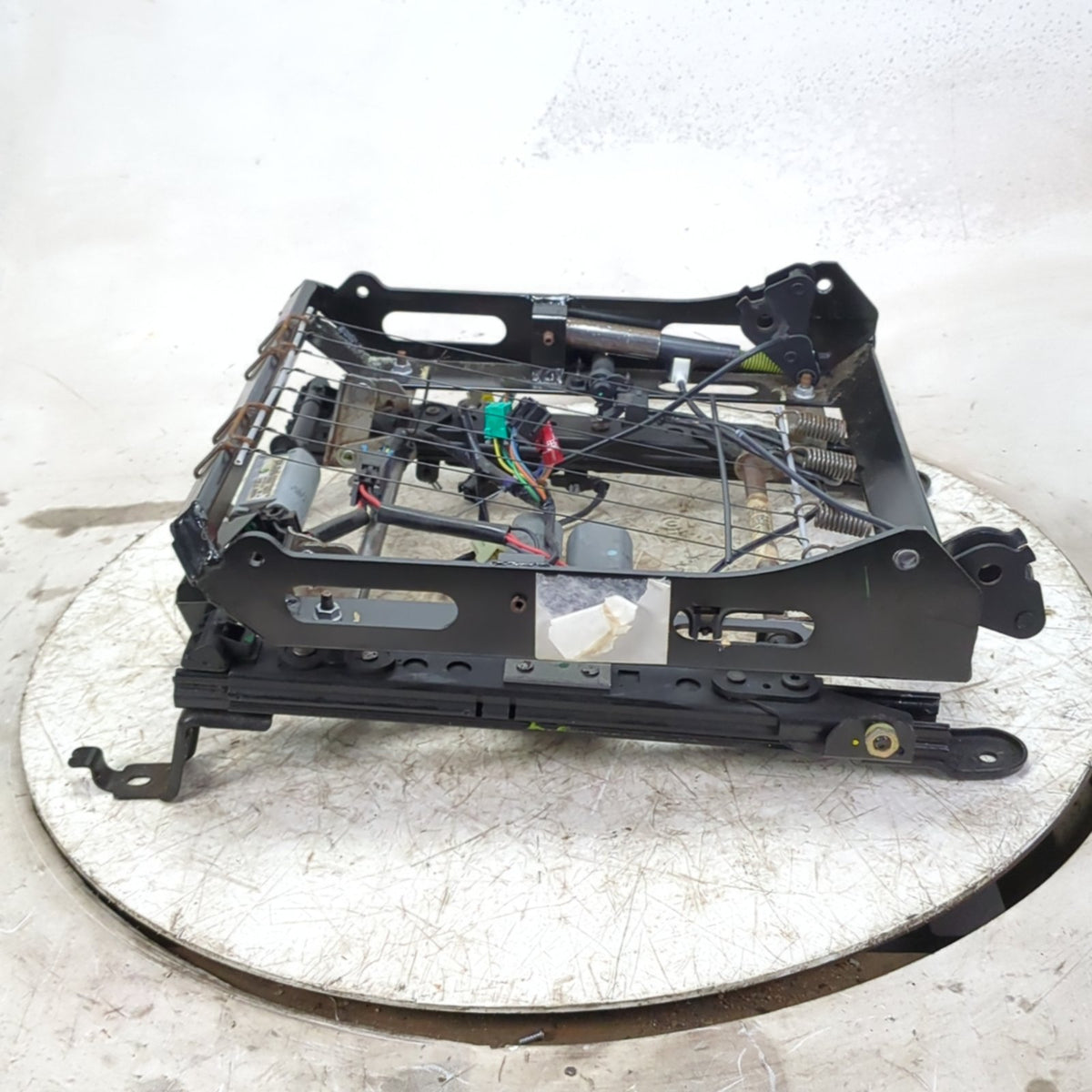 2001 2002 2003 2004 CHEVROLET CORVETTE Power Seat Track Frame Passenger Right