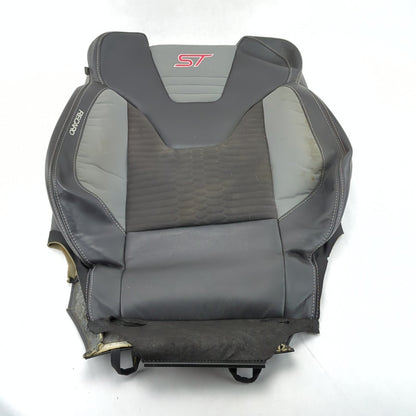 2016 2017 2018 Ford Focus ST Recaro Right Passenger Front Seat Upper Cover Skin
