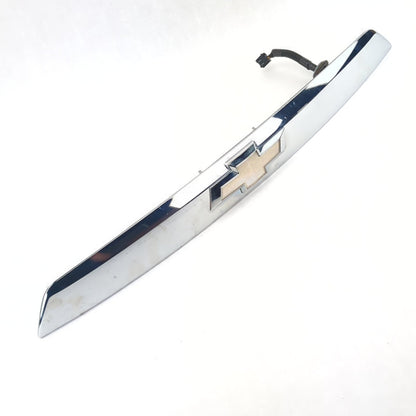 2013 2014 2015 Chevrolet Equinox Tailgate Liftgate Trim Applique Emblem Bezel