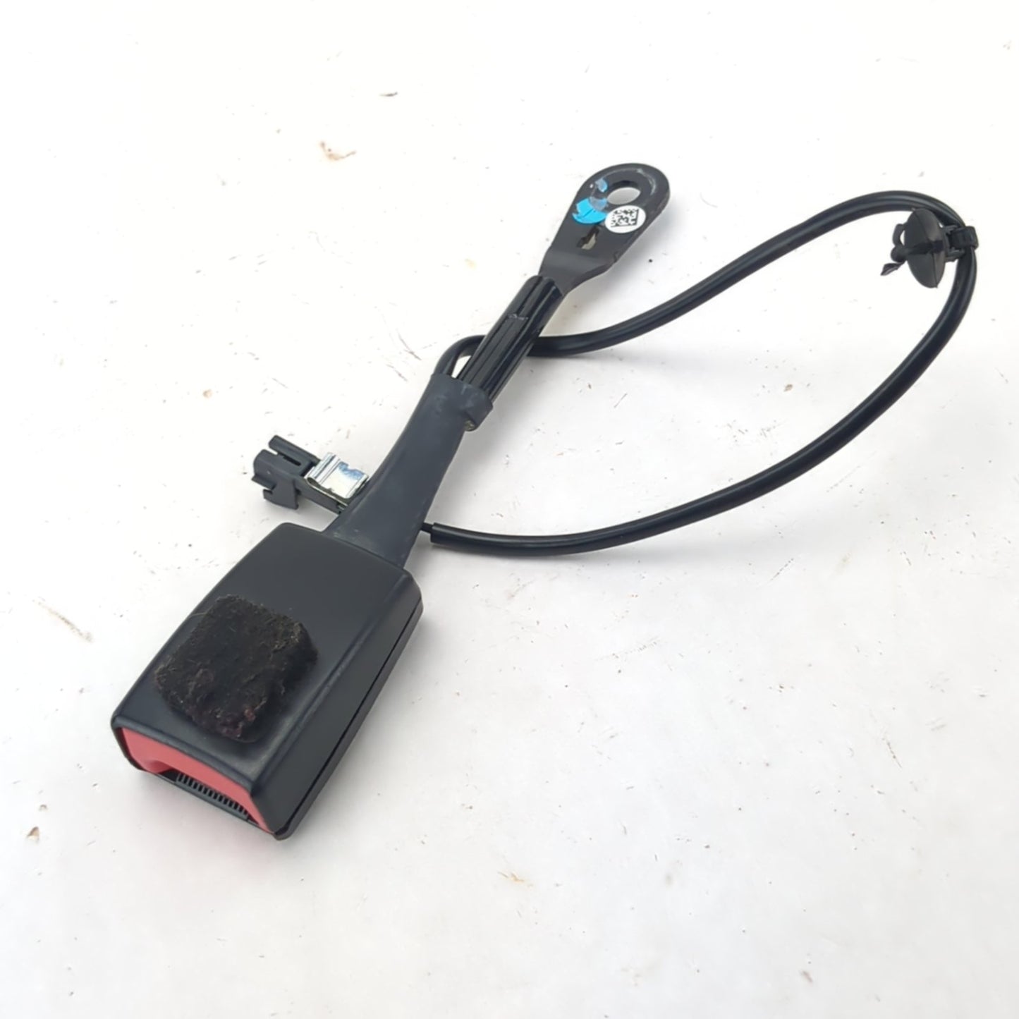 2011 Chevrolet GMC Equinox Terrain Driver Left Seat Belt Buckle Receiver