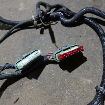 2004 Silverado Sierra 2500 3500 Engine Wiring Harness Main Loom 8.1L