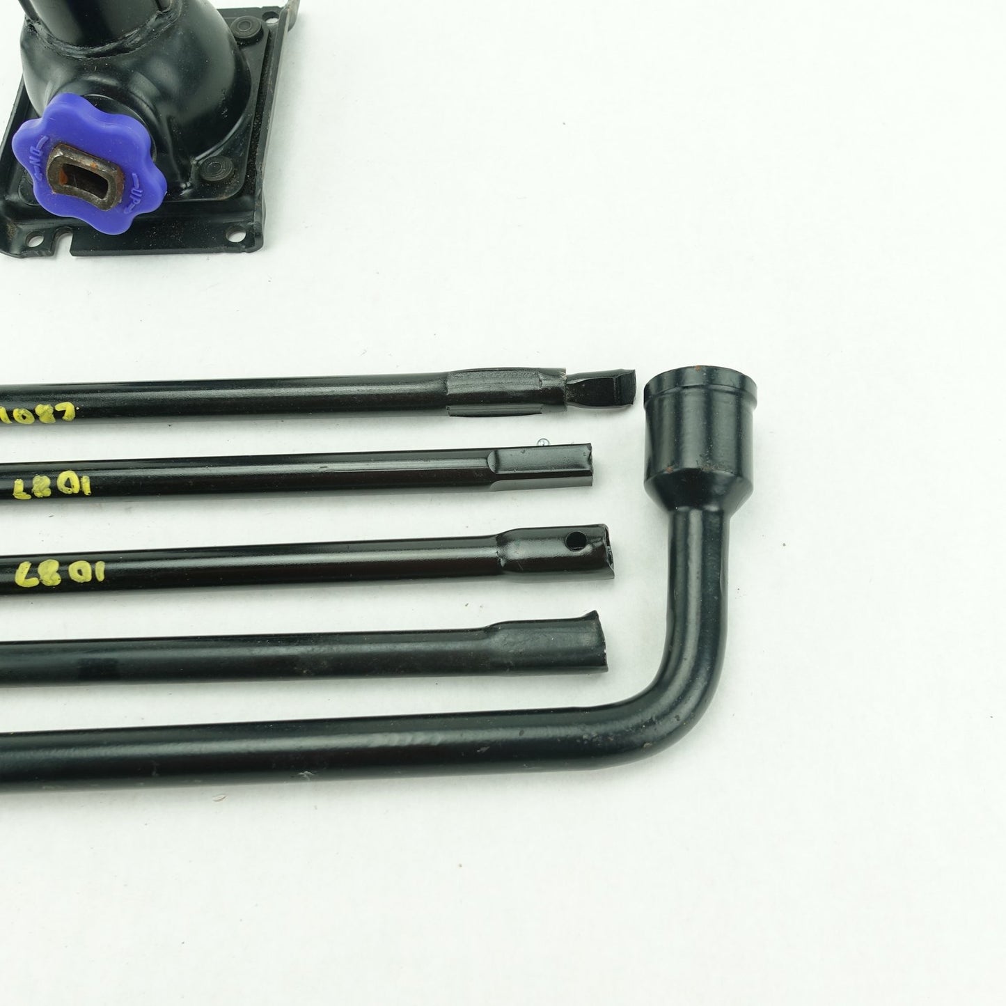 2019 2020 2021 2022 2023 2024 Ram 2500 3500 Spare Tire Jack Lug Wrench Tool Kit
