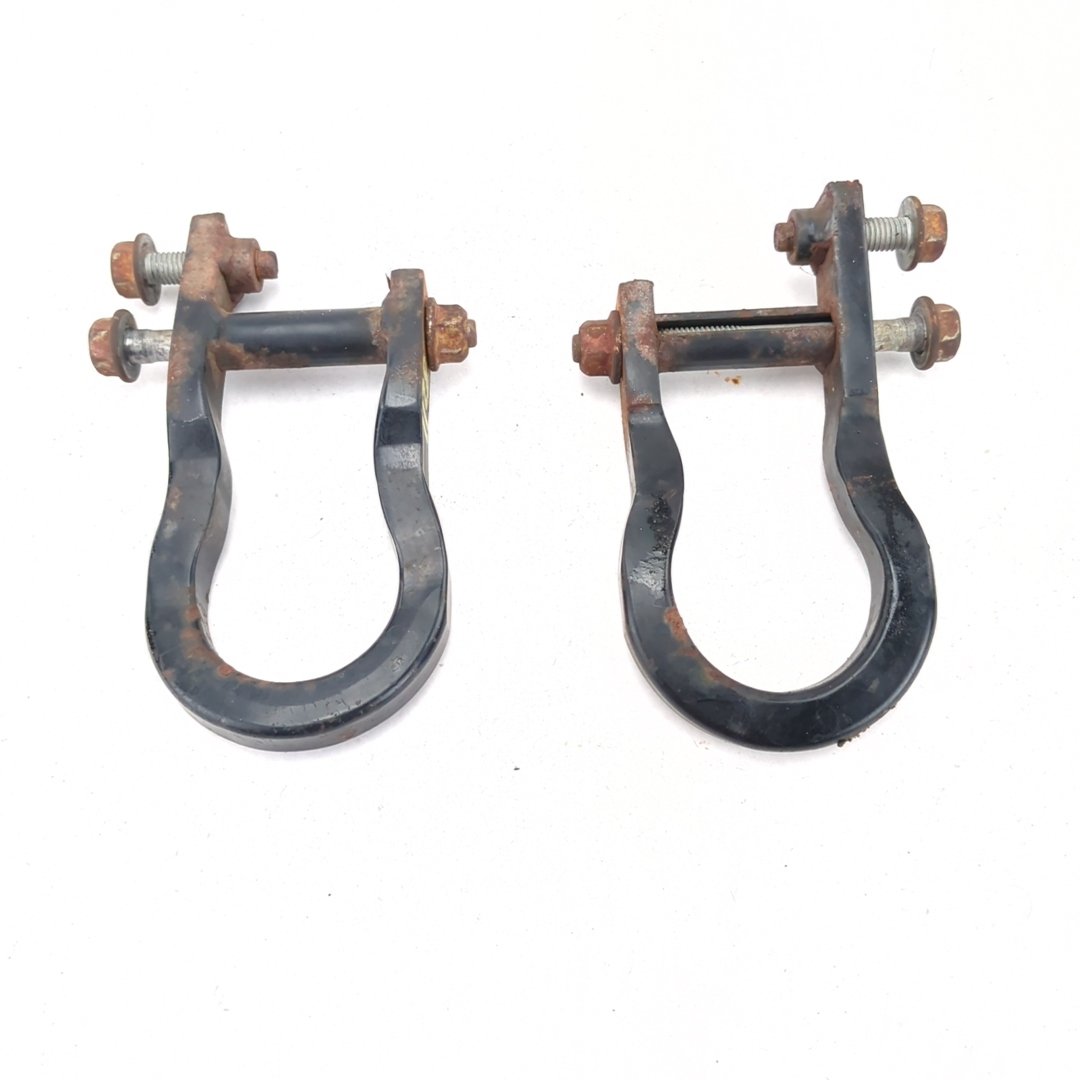 2016 2017 2018 2019 Chevrolet Silverado 1500 Tow Hooks Recovery Shackles D-Rings