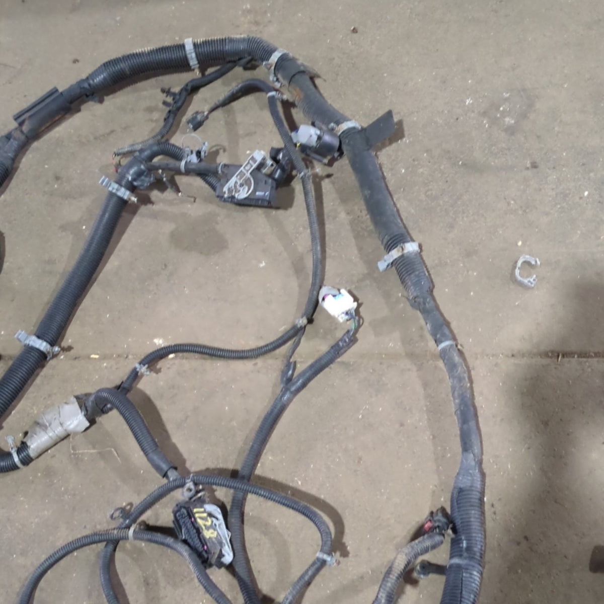 2014 Silverado Sierra 1500 Crew Cab 5'8" Box Frame Chassis Wire Harness
