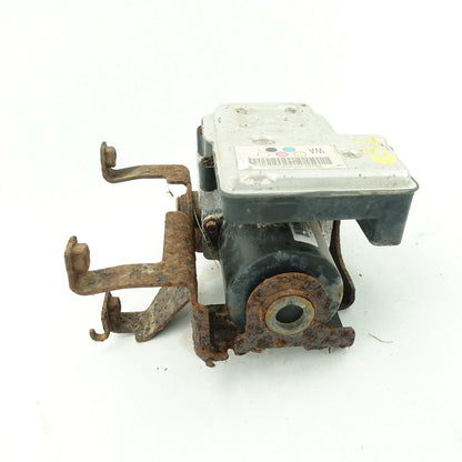 2003 2004 2005 Silverado Sierra 2500 3500 ABS Anti-Lock Brake Pump Module