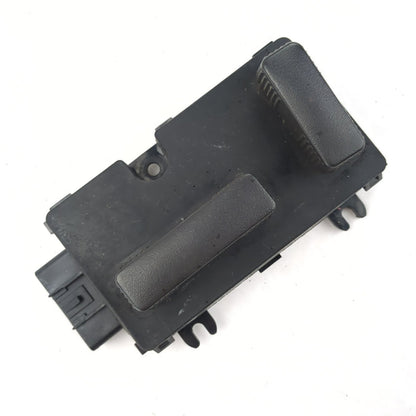 2001 2002 2003 2004 2005 2006 GMC Yukon Tahoe Driver Power Seat Adjuster Switch
