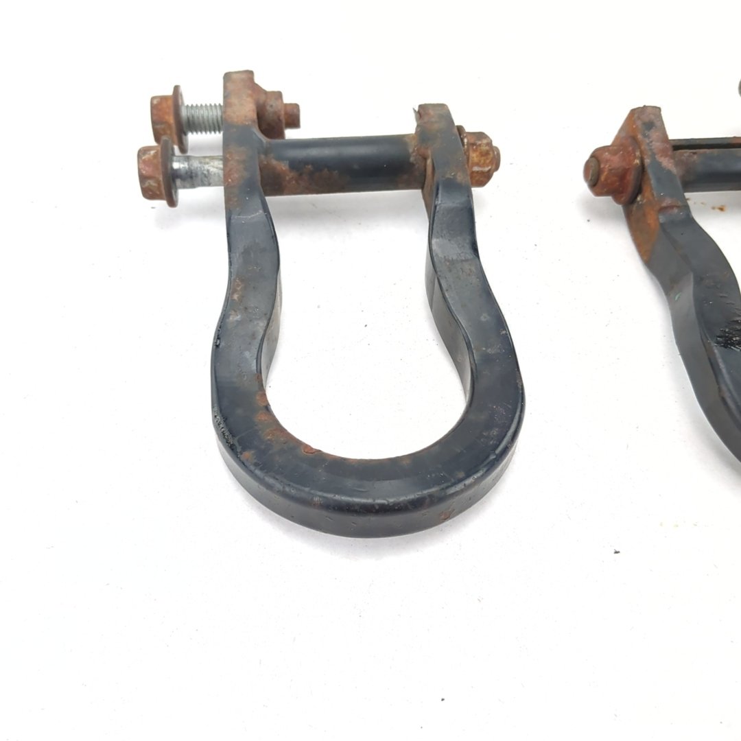 2016 2017 2018 2019 Chevrolet Silverado 1500 Tow Hooks Recovery Shackles D-Rings
