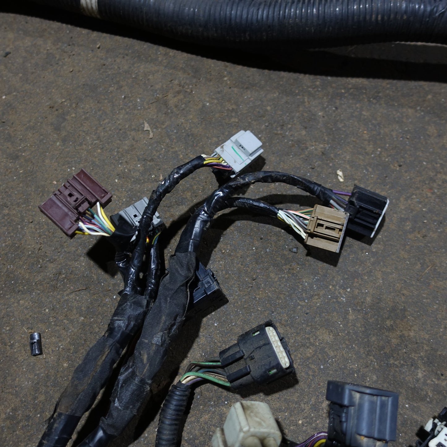 2013 2014 Ford F250 F350 6.7L Engine Fuse Box Bay Wire Harness Loom
