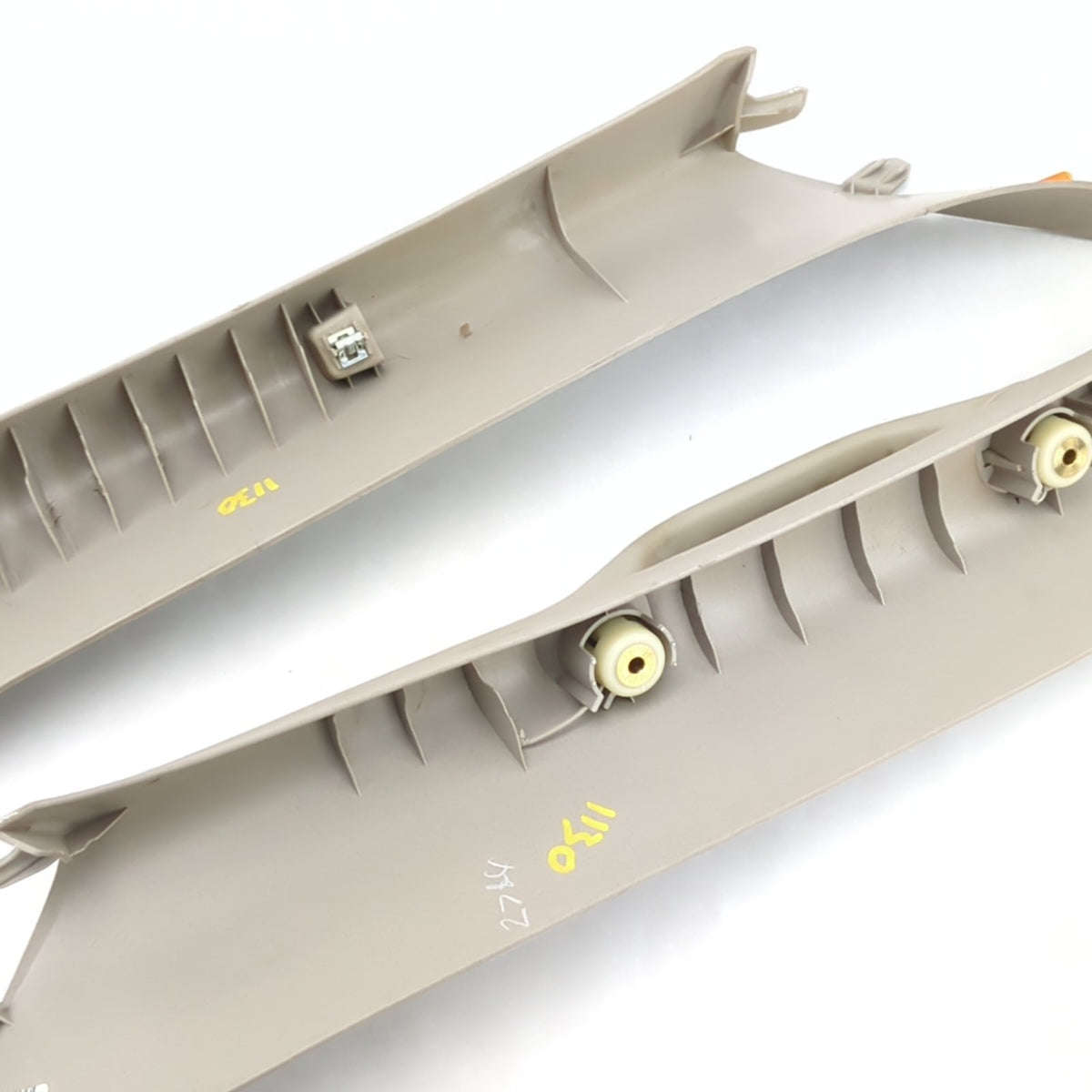 08 2009 2010 2011 2012 2013 Sierra Silverado A Pillar Trim Grab Handle Panel Set