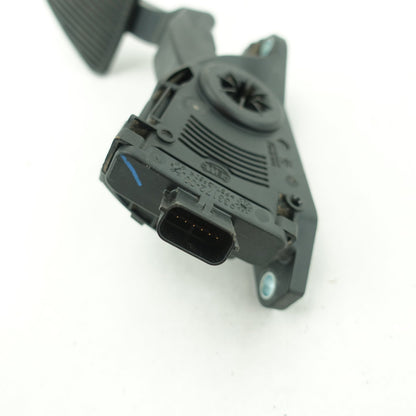 2013 2014 2015 2016 2017 2018 Ram 1500 2500 3500 4500 5500 Gas Accelerator Pedal