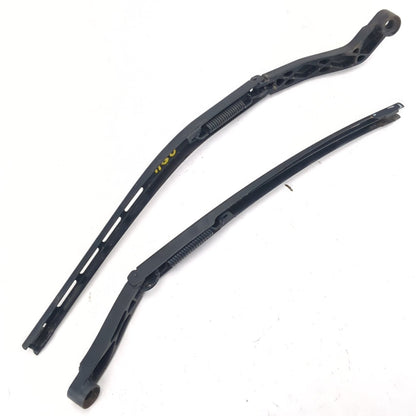 2012 2013 2014 2015 2016 2017 Chevrolet Equinox Terrain Front Wiper Arm Pair Set