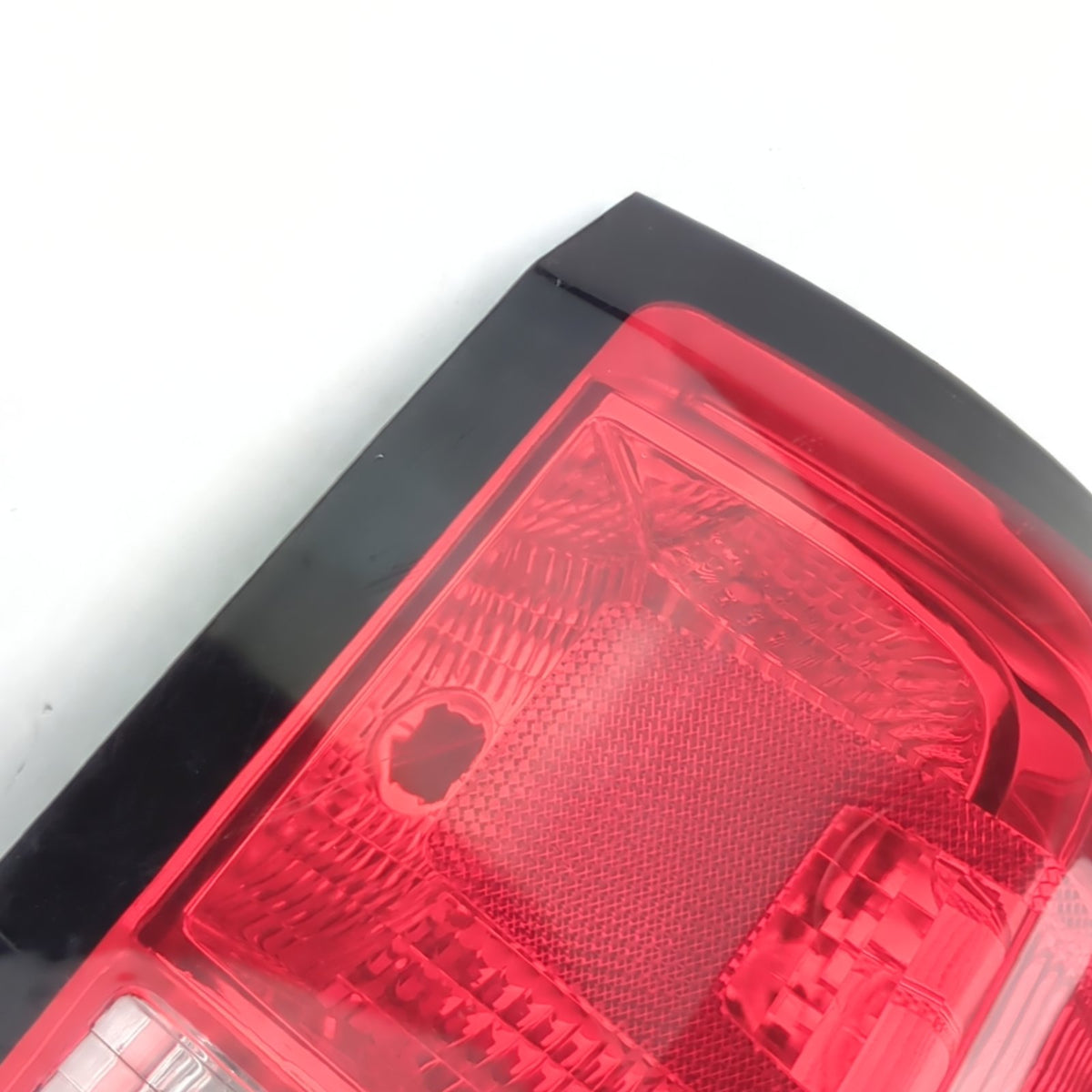 2016 2017 2018 Chevy Silverado Taillight Rear Lamp Right Passenger Side